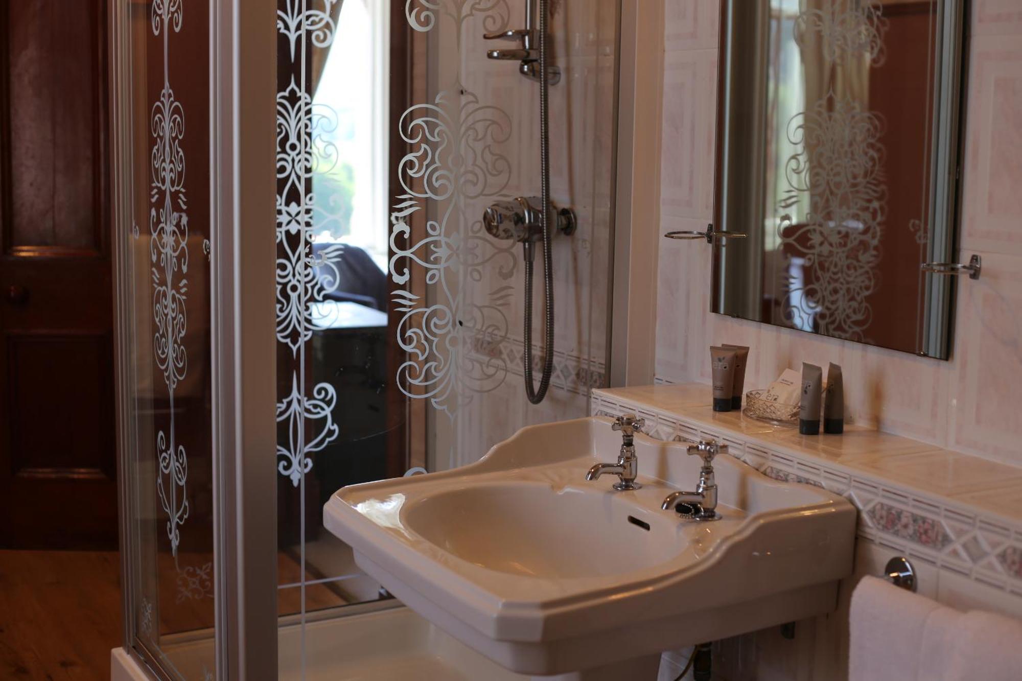 Pitlochry Dundarach Hotel חדר תמונה
