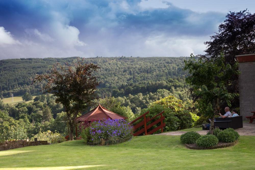 Pitlochry Dundarach Hotel מראה חיצוני תמונה